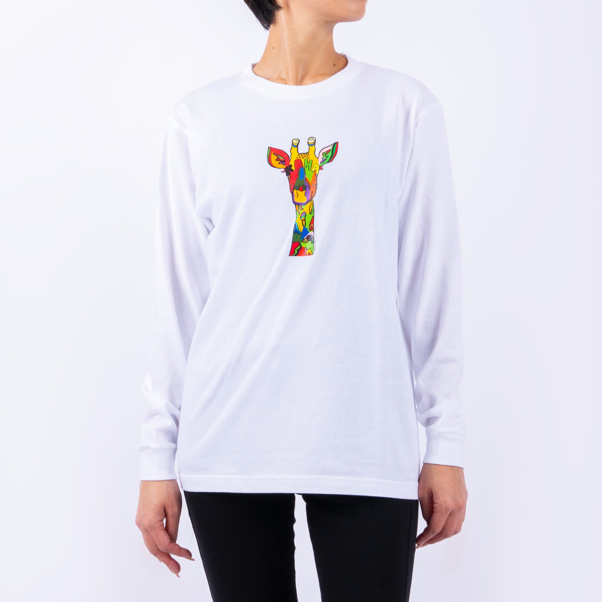 【予約商品／11月下旬にお届け】Moyo Art Long Sleeve Tshirt（キリン/White）