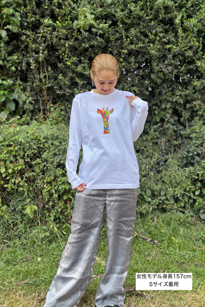 【予約商品／11月下旬にお届け】Moyo Art Long Sleeve Tshirt（キリン/White）