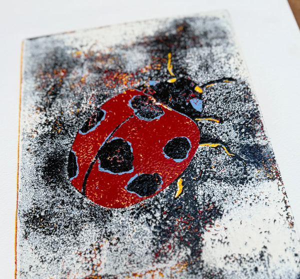 Kenyan Artists Collaboration T-Shirt【ROSE】